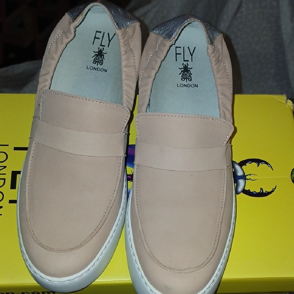 Fly London WOMAN Beige Slip-On Loafers